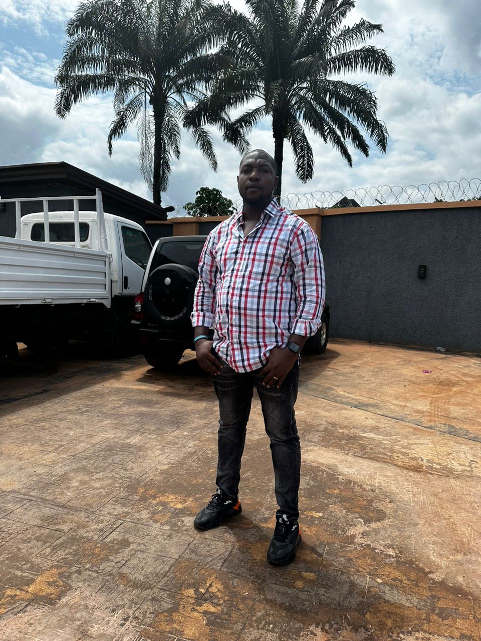 BLESSED DONALD HEAVY INDUSTRIES LTD